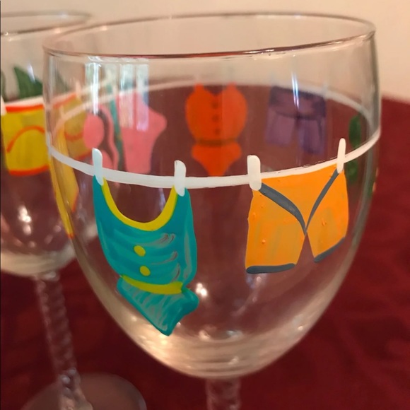 Set 4 Hand Painted Wine Glasses - Picture 3 of 6